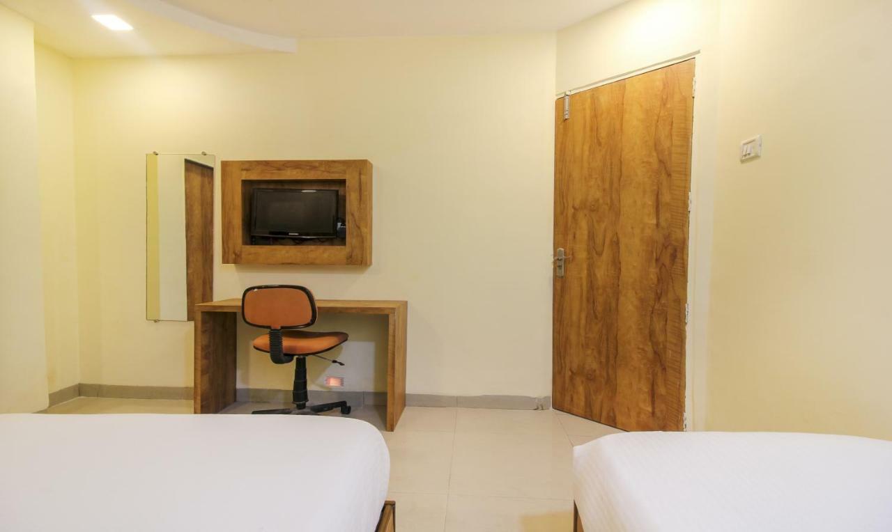 Tiba Hotel Βομβάη Εξωτερικό φωτογραφία