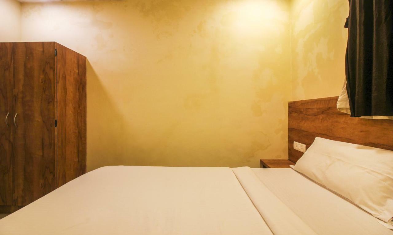 Tiba Hotel Βομβάη Εξωτερικό φωτογραφία