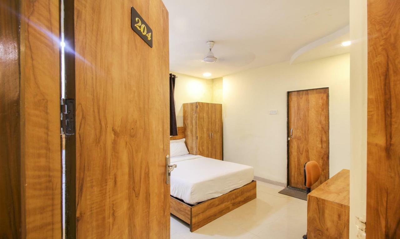 Tiba Hotel Βομβάη Εξωτερικό φωτογραφία