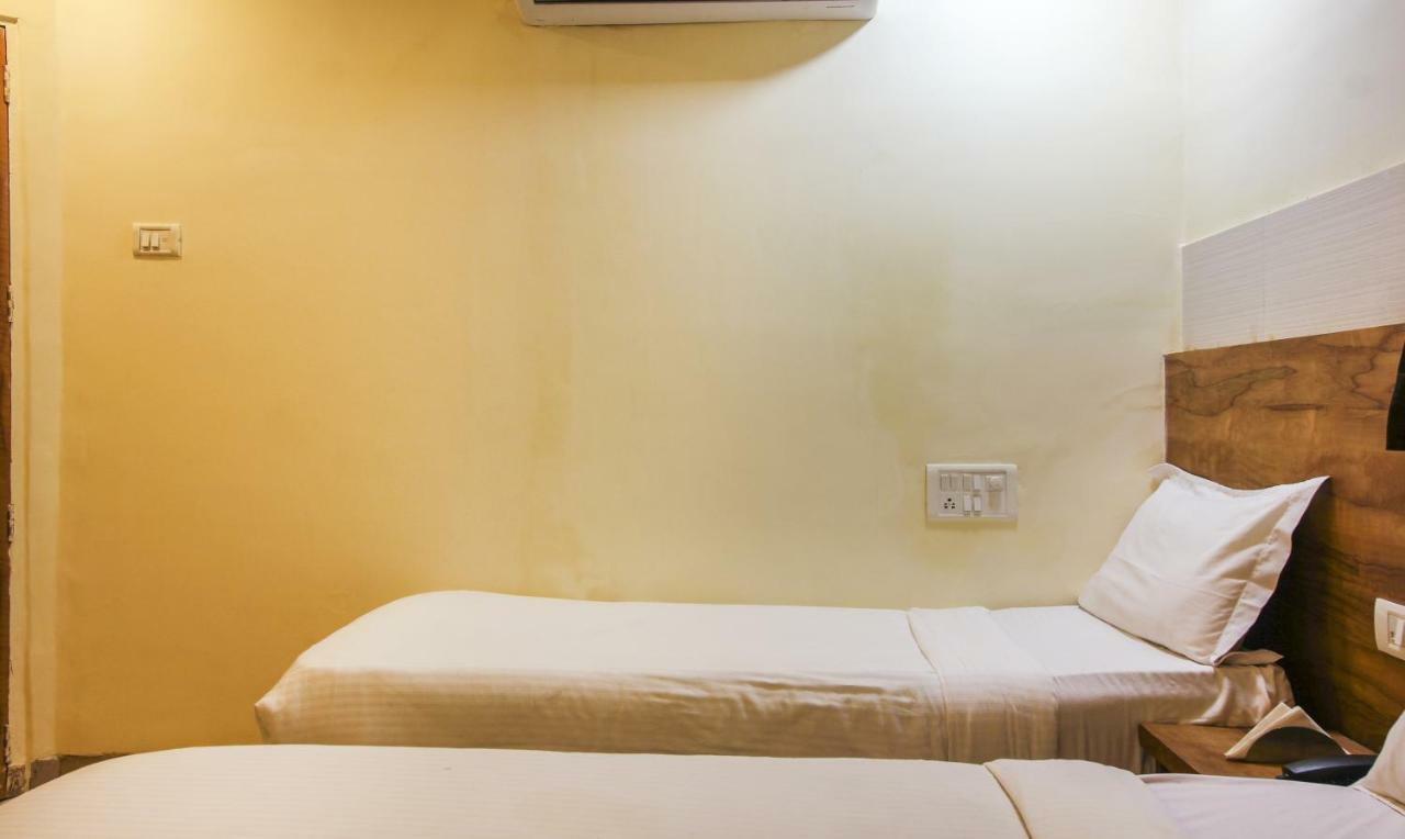 Tiba Hotel Βομβάη Εξωτερικό φωτογραφία