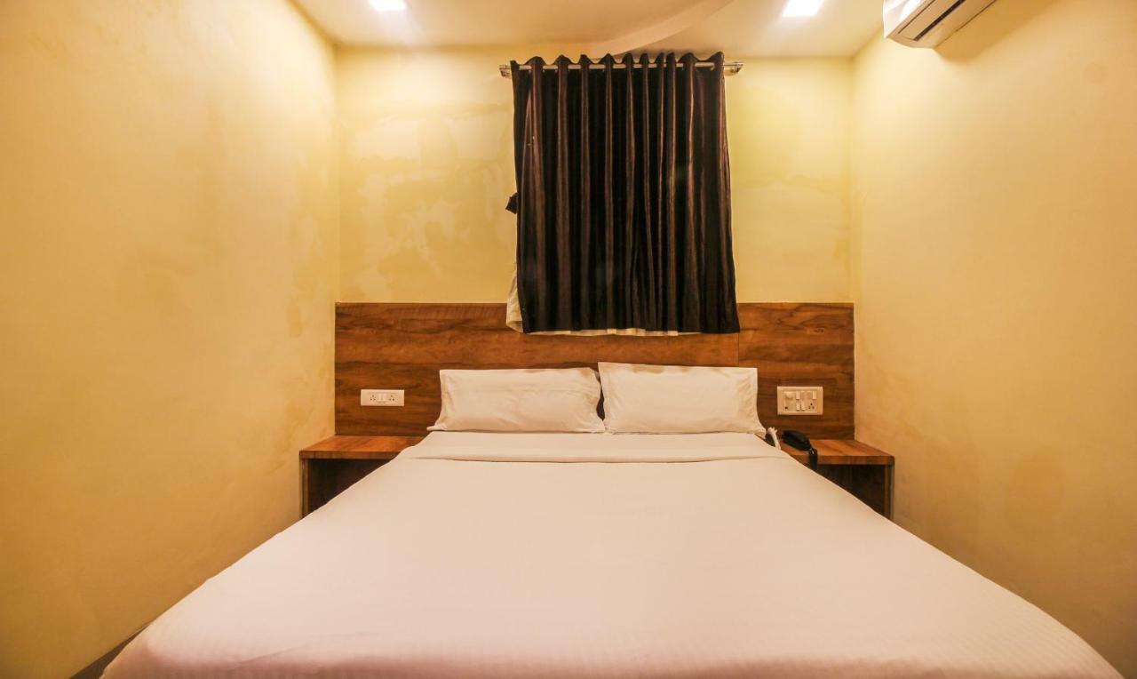 Tiba Hotel Βομβάη Εξωτερικό φωτογραφία