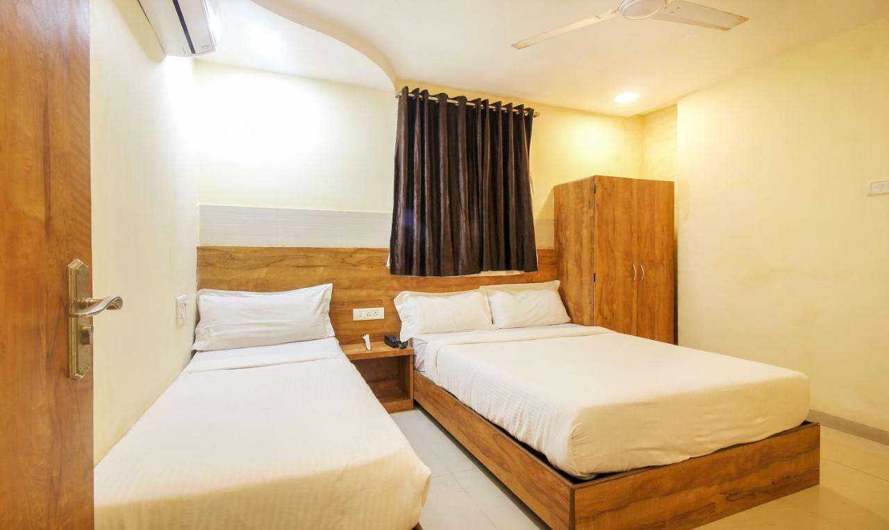 Tiba Hotel Βομβάη Εξωτερικό φωτογραφία